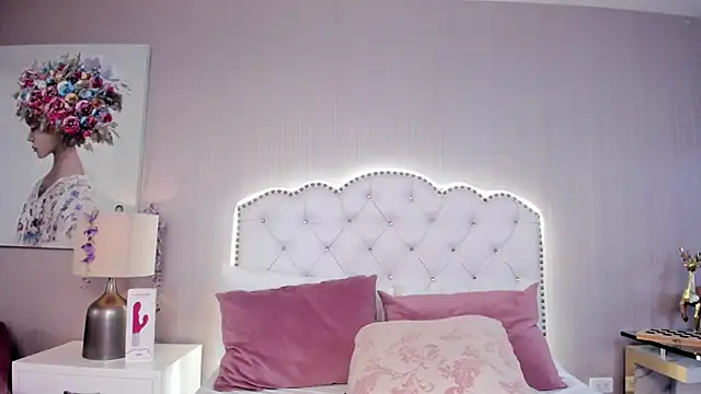 Sofiia_W26's cam snapshot