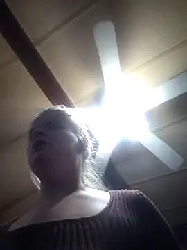 BadAssBitchMakayla's cam snapshot