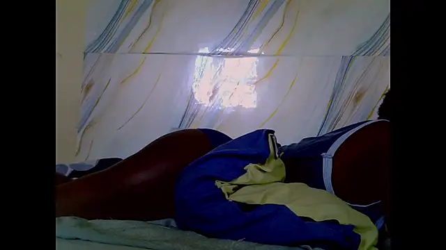 l4_love's cam snapshot