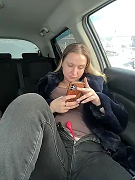 OlgaBuzzz live sex cam