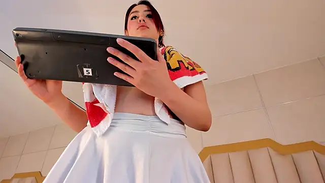 MaddieParker live sex cam