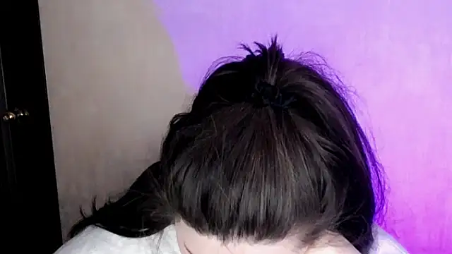 Emily_Mo's cam snapshot