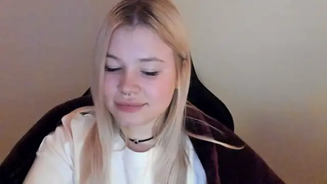 Lulu_Di's cam snapshot