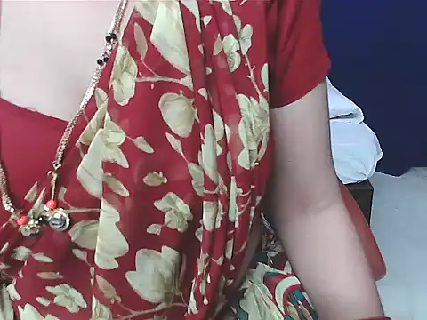 sunitha-3's cam snapshot