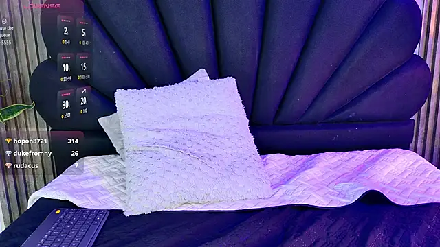 vicky_lopez's cam snapshot