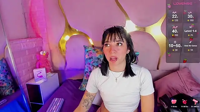 NaniiSisy's cam snapshot