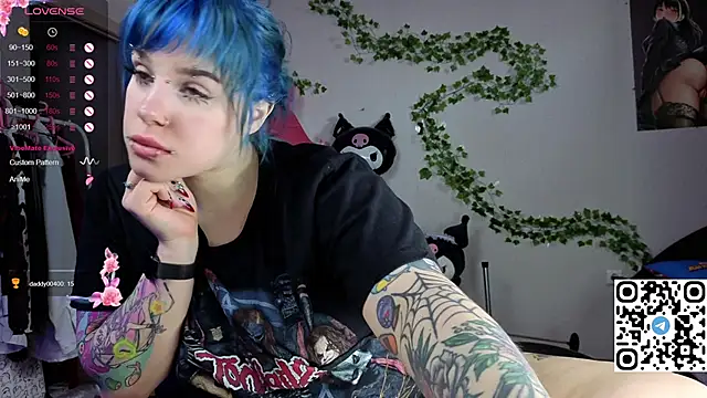 Silvia_Santorskii live sex cam