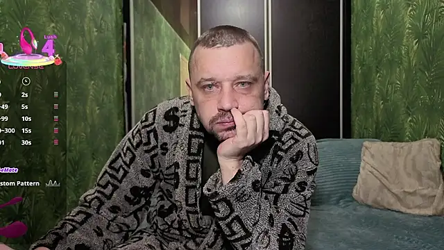 DanielOhCool live sex cam