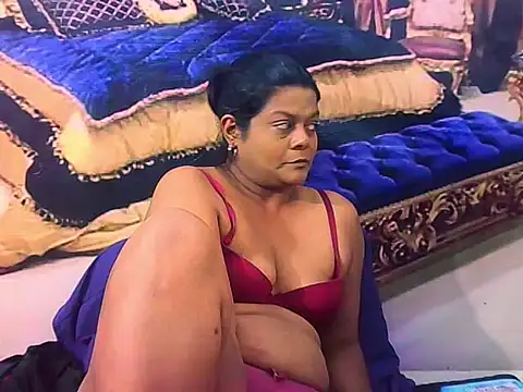 indianCherryPie's cam snapshot