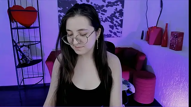 VirtuallVoyant live sex cam