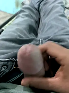 Hornyksg live sex cam