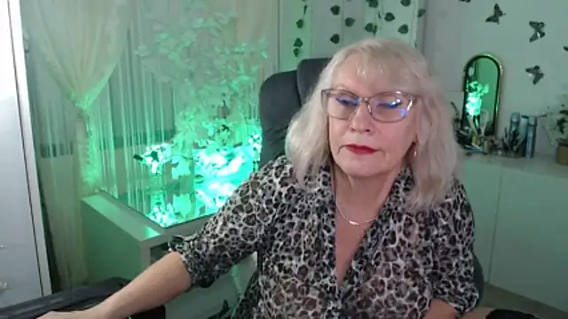 Ghertrude52's cam snapshot