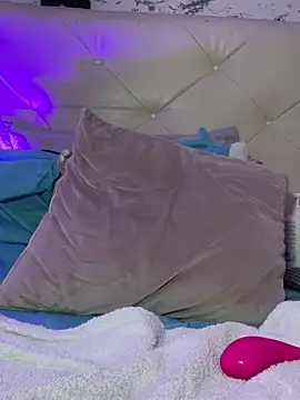 Lili__taylor live sex cam