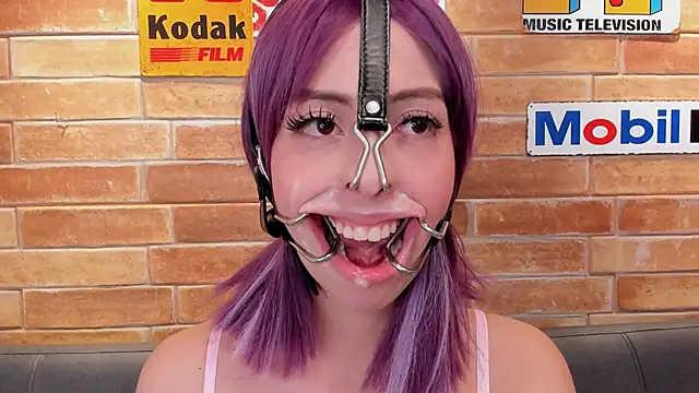 foxy_tiana's cam snapshot