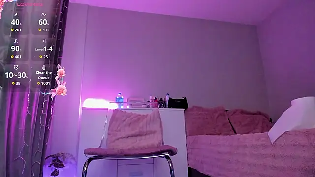 kyliejo18 live sex cam