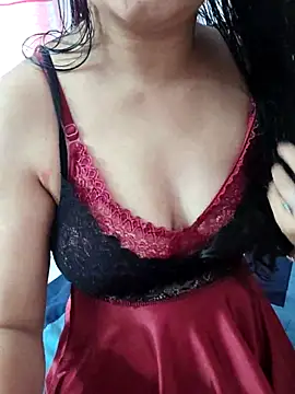 santurmom live sex cam