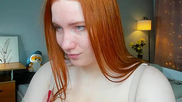 EthalCarlsqq's cam snapshot