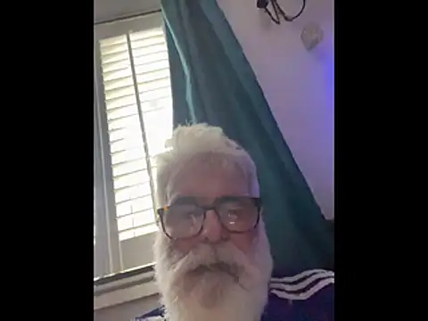 LeatherSdaddy's cam snapshot