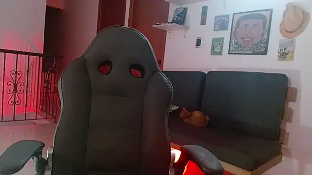 harry_reems1's cam snapshot