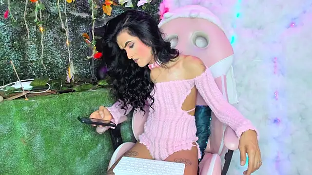 ZAMMIRA's cam snapshot