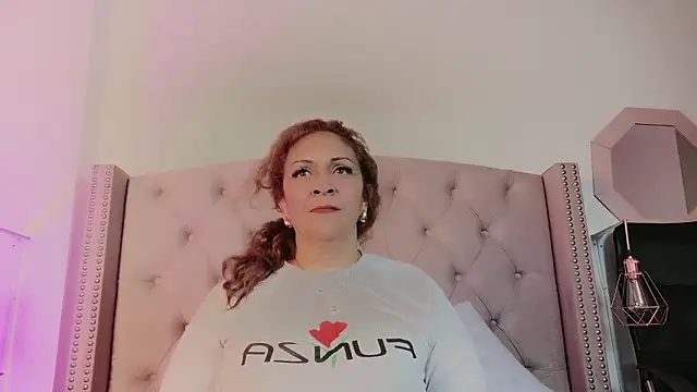 scarlettbooty's cam snapshot