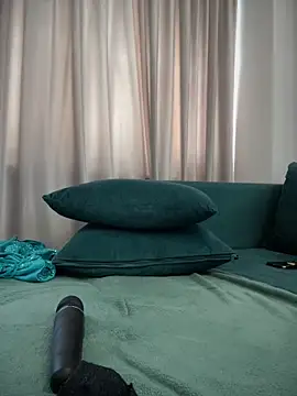 HotXMom_'s cam snapshot