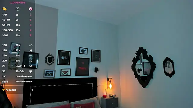 Lurea_pearl's cam snapshot