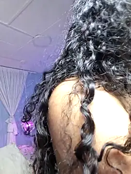 Dany_Moon_'s cam snapshot