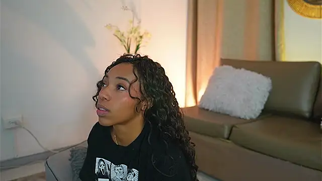 Valeriestyle's cam snapshot