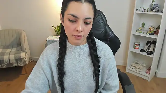 _BellaEvans_'s cam snapshot