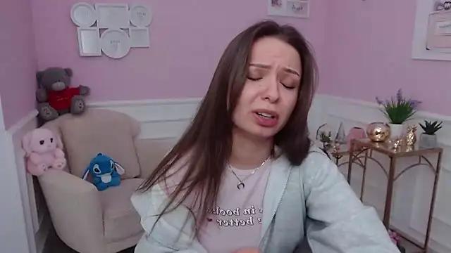 LucySkilar's cam snapshot