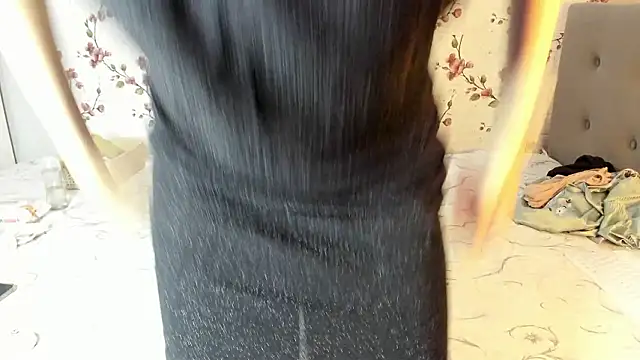 Alisagold90's cam snapshot