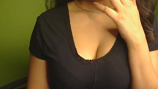 your_cute_girl's cam snapshot