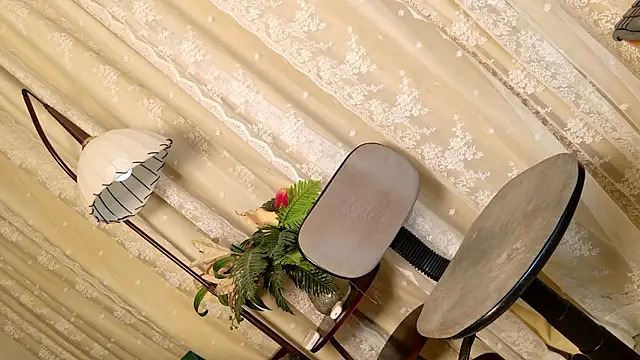 PrettyStranger live sex cam