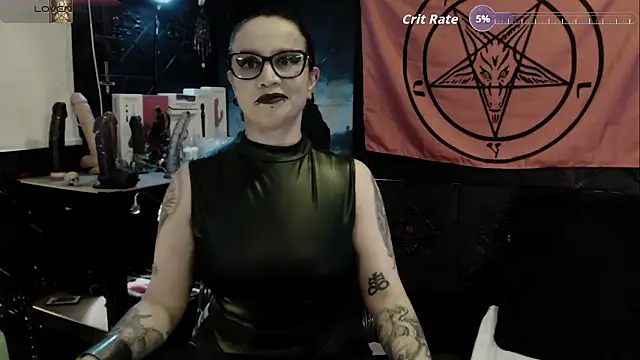 Evil_Queen_666's cam snapshot