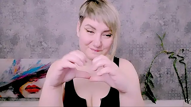 Djullia's cam snapshot