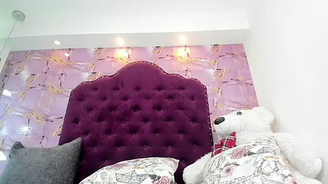 naomy_sexy_'s cam snapshot