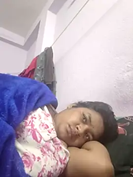 Deborbhavi222's cam snapshot