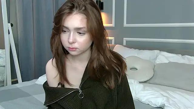 NatalieCroft live sex cam