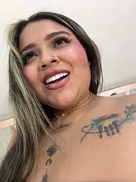 ashley-swift-'s cam snapshot