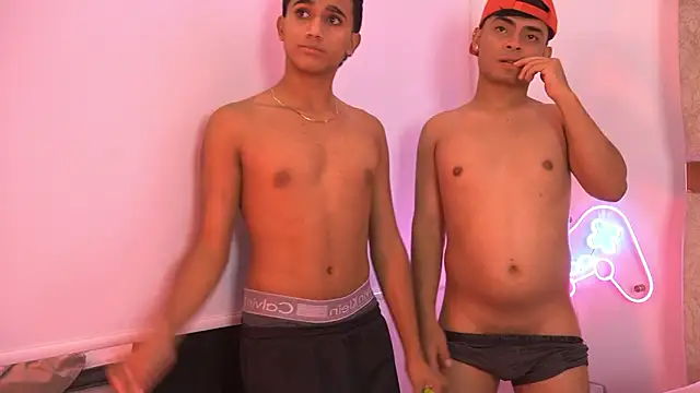 LiamJaxon live sex cam