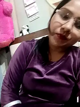 urvashi01224's cam snapshot