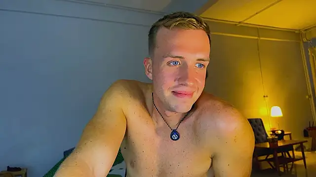 tommy_cumfinger live sex cam