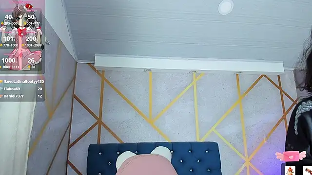 _vaiolet_owo live sex cam