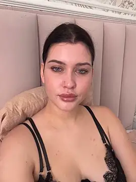 KikiWatson's cam snapshot