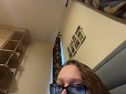 Scarletcum22 live sex cam