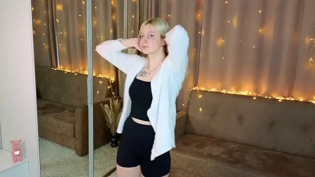 VellaKlaus's cam snapshot