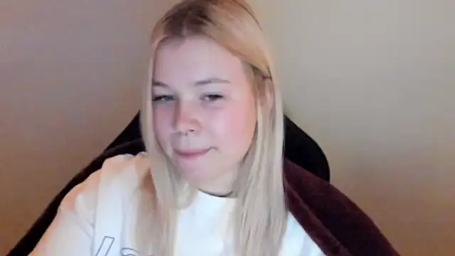 Lulu_Di's cam snapshot