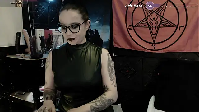 Evil_Queen_666's cam snapshot