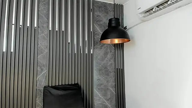 SaraiEvans's cam snapshot